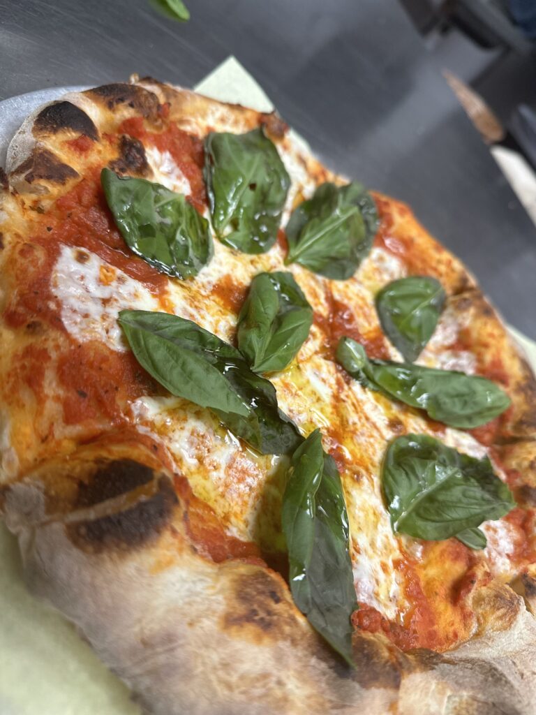 Why Wood-Fired Pizza Has a Completely Different Taste Than Regular Pizza